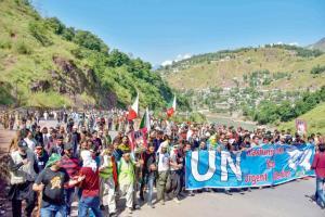 Article 370: Thousands of Pakistanis stopped from going to LoC protest
