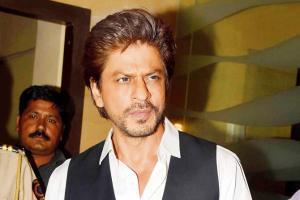 Shah Rukh Khan upholds the worth of theatres