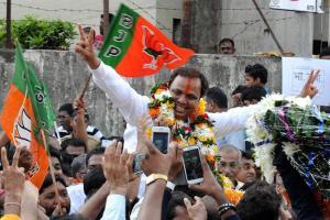 BJP's Ashish Shelar wins Bandra West constituency by 25,000 votes