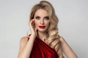 Kate Alexeeva: International model who's bewitching persona defines her