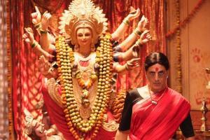 Laxmmi Bomb: Akshay Kumar reveals his fierce look as transgender Laxmmi
