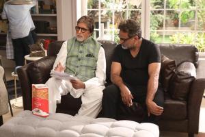 Fans get a glimpse of the fun, witty side of Amitabh Bachchan