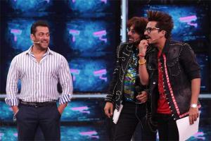 Bigg Boss Oct 12 Update: Salman Khan adds drama to Weekend Ka War