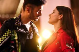 Bhangra Paa Le: Title track will awaken the dancer within you