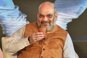 BSF pilot accused of impersonating senior to fly Amit Shah's plane resi