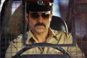 Mumbai Saga: Emraan Hashmi dons the role of a cop