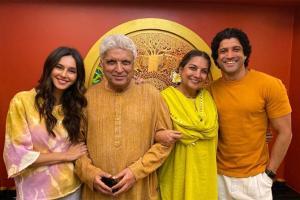Diwali 2019: Farhan and Shibani celebrate together with family