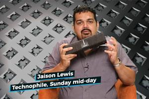 Technophile Jaison Lewis reviews ASUS Lyra Voice, worth a buy or not?