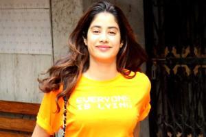 Get the right gym look just like Janhvi Kapoor; shop here