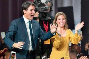 Justin Trudeau leads polls, prepares to form minority government