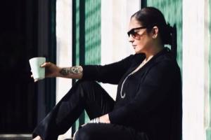Pooja Bhatt is 2 years 10 months sober today; shares a motivating note