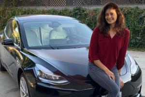 Pooja Batra's swanky new car sure is a beauty; see photo
