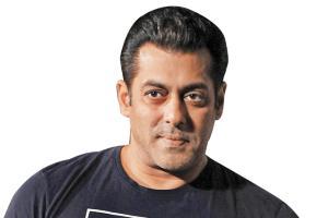 Men threatening Salman Khan arrested 