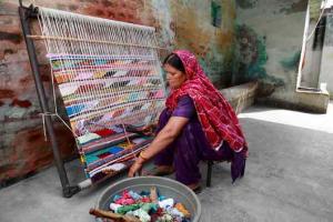 Coimbatore: Weavers demand GST exemption to handloom sector