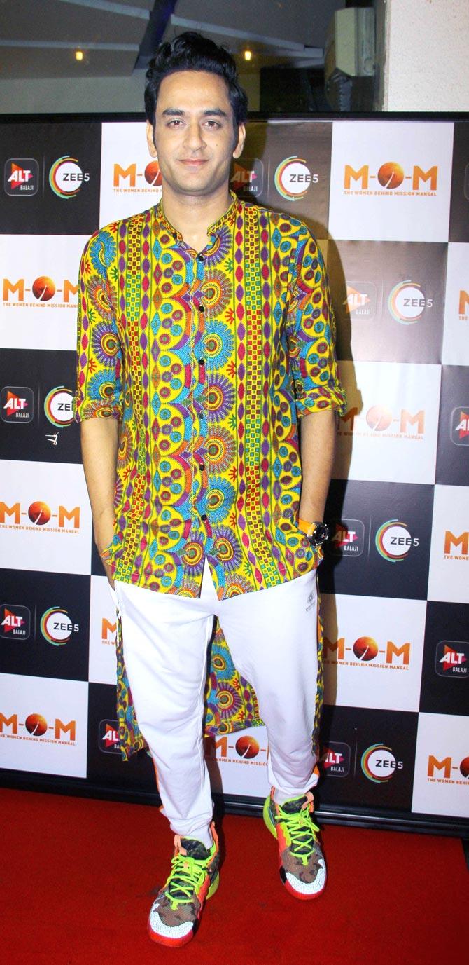 Vikas Gupta, who is currently the host of MTV Ace of Space - Season 2, also came in to watch Mission Over Mars (M-O-M).