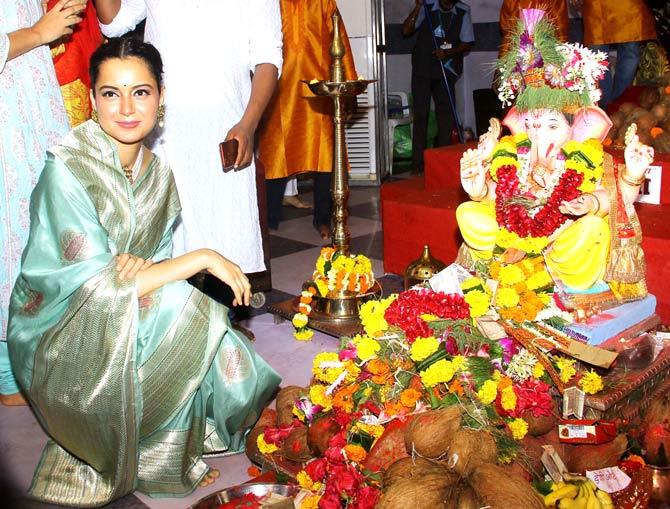 Recently, Kangana Ranaut has once again targeted film industry colleagues, saying that there are many selfish people in Bollywood, who show indifference towards people of our country. Asked whether she would like to appeal her colleagues from the film industry to talk about Aarey colony issue, Kangana: 