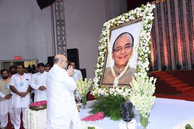 Praising Arun Jaitley for his friendly behaviour, Amit Shah said, 