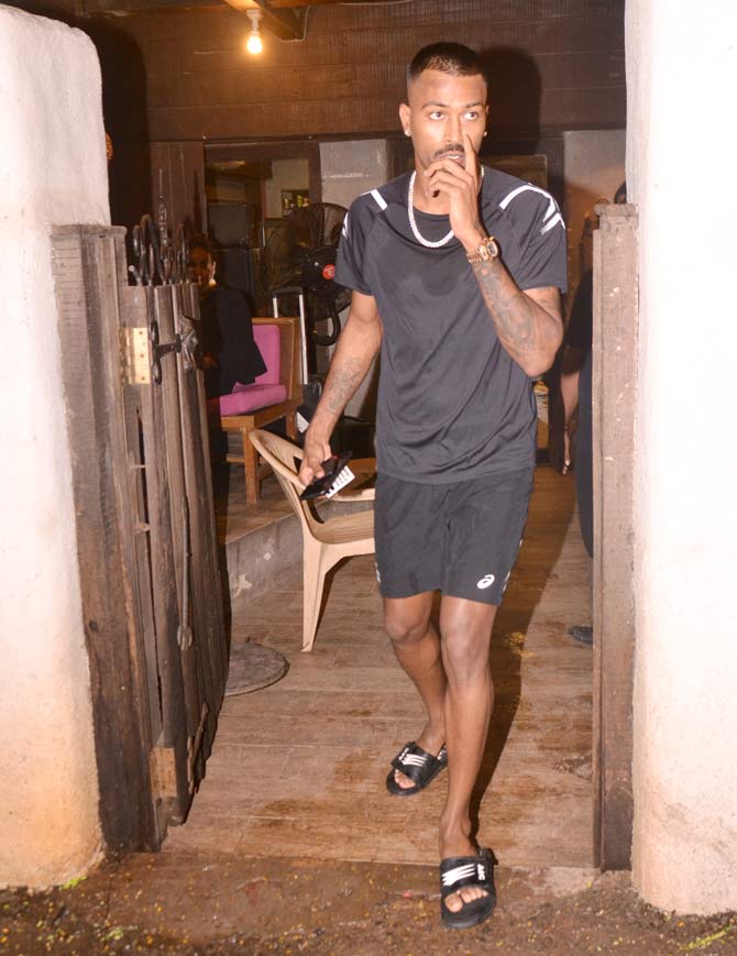 Star-all-rounder Hardik Pandya was seen exiting the famous salon located in the suburbs of Bandra