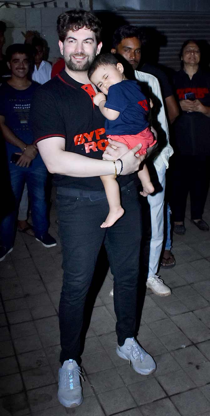 The tiny tot, who turns one on September 20, was elated to look at the celebratory mood at her house.