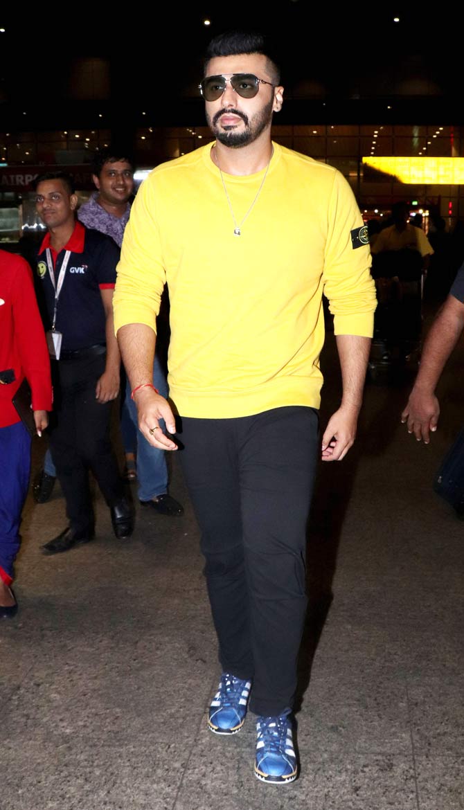 Arjun Kapoor was also spotted at the Mumbai airport. The actor has recently entered digital space with Arjun Recommends. Over the past month, the actor — a self-confessed cinephile — has been doling out the movie and show recommendations every Friday as part of his new offering.