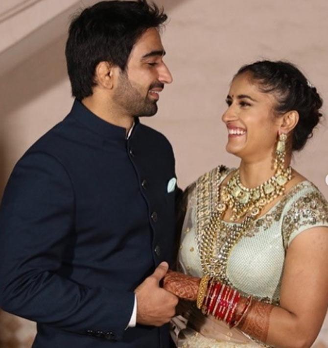 In picture: Vinesh Phogat and her husband Somvir Rathee during their reception
