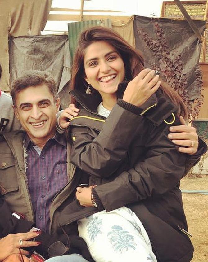Mohnish Bahl and Pranutan Bahl: Pranutan Bahl, who made her Bollywood debut with Notebook in 2019, shares a friendly bond with her father-actor Mohnish Bahl. Talking about her bond with her father, Pranutan said, 