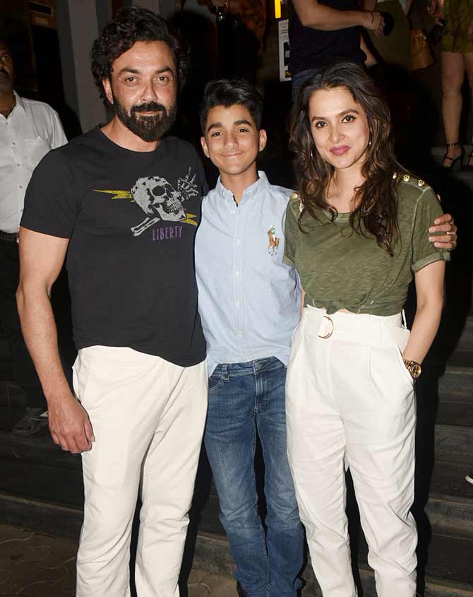 While the Deol clan is renowned for their action avatars and dancing skills (or rather the lack of them), the newbie Karan Deol is rather confident about his dancing prowess. Said Karan, in a candid interview with mid-day.com, 