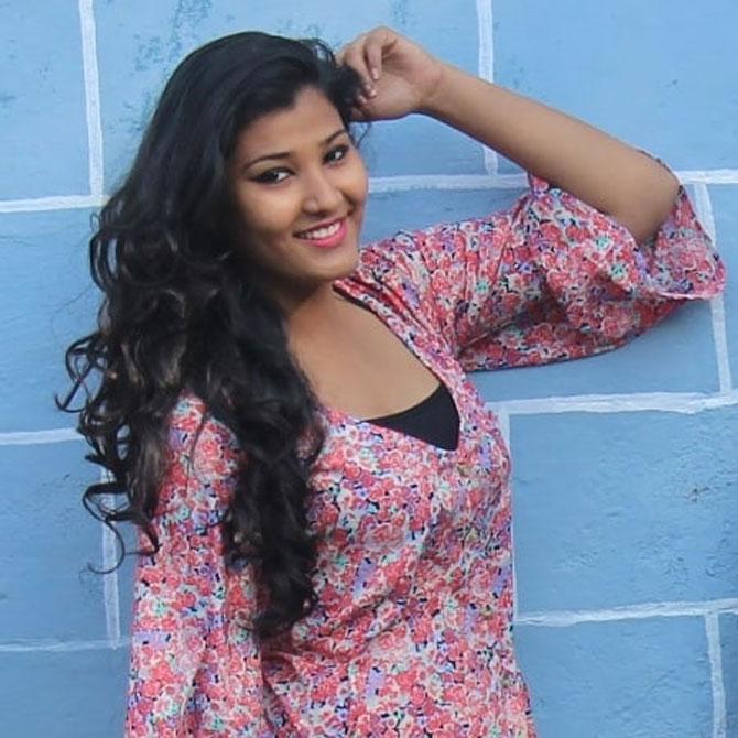 Nehal Chudasama shared a throwback picture from her struggling days where she was on the heavier side. With years of dreaming big and perseverance, Nehal has transformed from fat to fit. Nehal Chudasama used to wake up at 4 am, go to jog on streets in midnight, adopted a healthy lifestyle inspite of being a foodie to achieve her goal