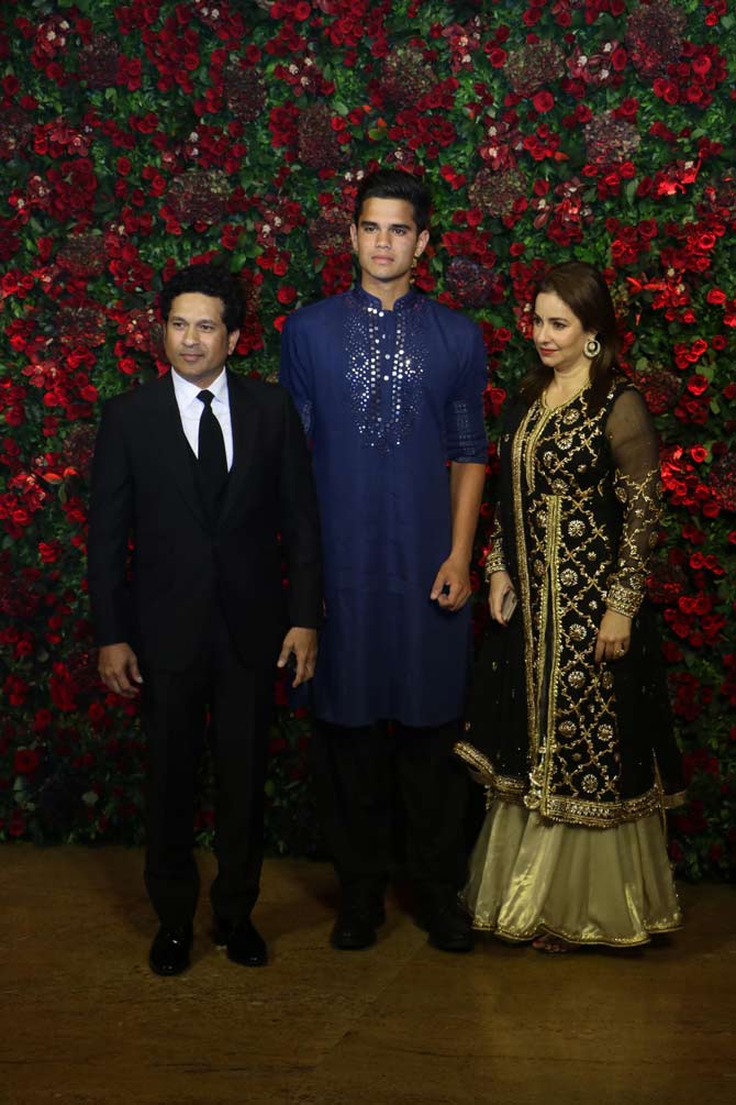 In picture: Arjun Tendulkar with parents Sachin Tendulkar and Anjali Tendulkar at  Ranveer Singh and Deepika Padukone's reception.