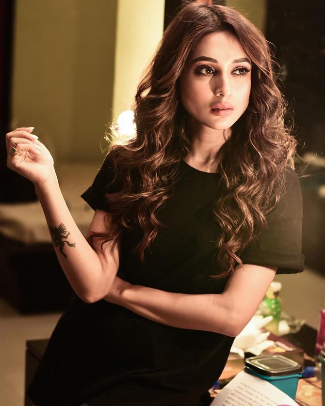 MP Mimi Chakraborty shared an insight into shoot life as the 30-year-old actress is seen caught in a candid moment from her green room. While sharing this picture filled with elegance and charisma, Mimi captioned it: Me, Me!