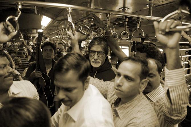 Big B had shared this picture on Twitter and wrote alongside, 