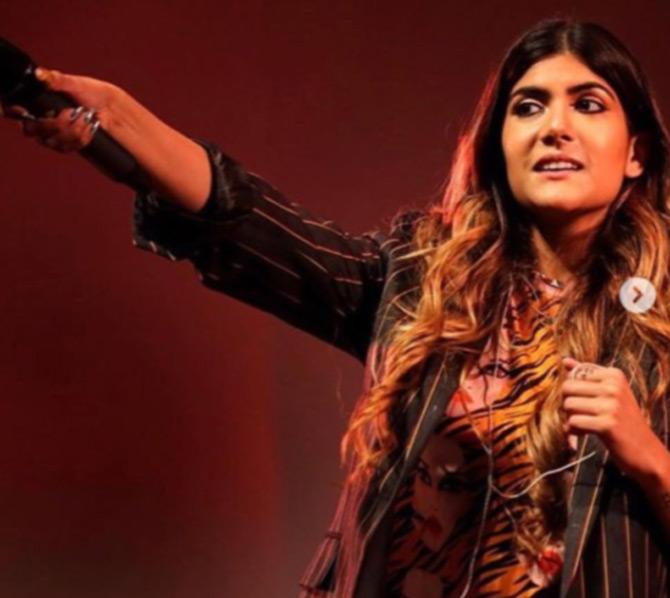 Ananya Birla, eldest daughter of Kumar Mangalam Birla and Neerja Birla was seen performing at a musical concert in Kolkata. The 25-year-old singer-songwriter, musician and young entrepreneur mesmerised the 'City of Joy' with her soulful performance in the concert