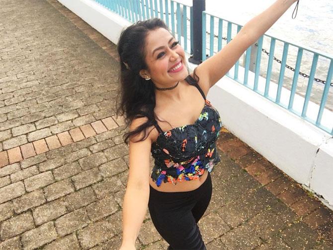 670px x 502px - These pictures of Neha Kakkar will bring a smile on your face