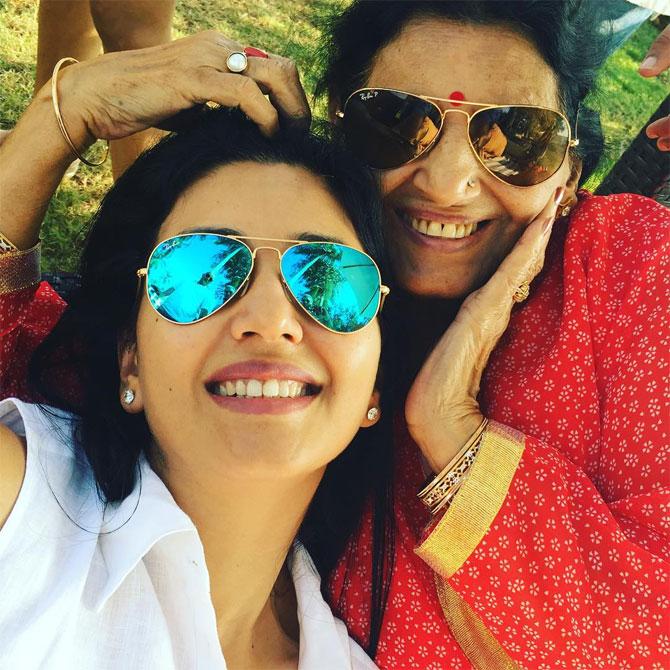Deepti Bhatnagar loves travelling and her Instagram account is filled with her travel diaries. And perhaps, that was one of the reasons why Deepti's travel show became a huge hit! The actress clearly seemed to be enjoying her work. 
In picture: Deepti Bhatnagar with her mother.