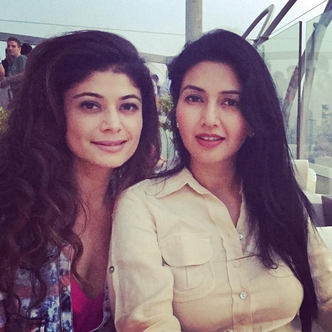 Deepti Bhatnagar gained a huge fan following after her television stint.
In picture: Deepti Bhatnagar with her best friend Pooja Batra.