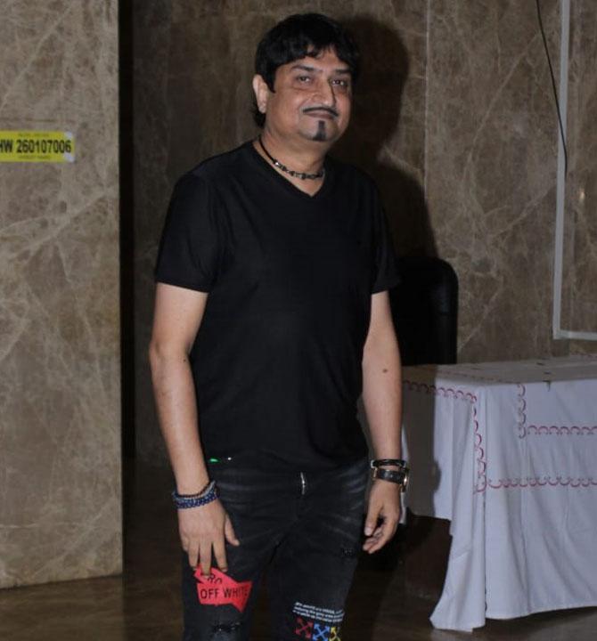 Bombay Vikings' Neeraj Shridhar also attended Ramesh Taurani's musical evening at his residence in Bandra.