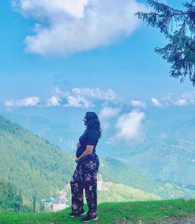 Geeta Phogat took to photo-sharing website Instagram to post a photo announcing ner pregnancy. She was showered with blessings from athletes and fans alike