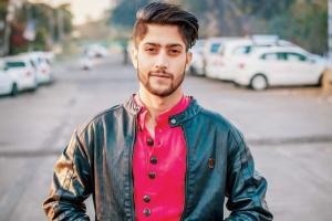 Mumbai police to Kashmiri artiste Aadil Gurezi's rescue