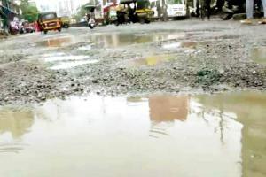 Pushkar Jog, Marathi celebs ask authorities to tackle pothole menace