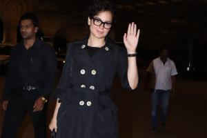 Kangana Ranaut takes off with team to the US for look test of Thalaivi