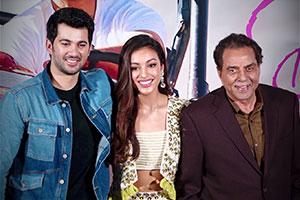 Karan Deol and Sahher Bambba launch Pal Pal Dil Ke Paas trailer