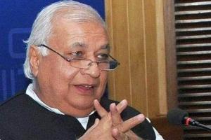 Former minister Arif Mohammad Khan sworn in as new Kerala Governor