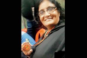 Ex-cricketer Neeta Chaple is now a powerlifting champion