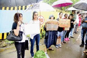 Mumbai: 5-km human chain to save Aarey forest and a city