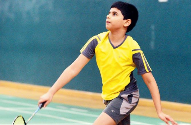 Vivaan Fernandes of Jasudben ML School during their respective MSSA U-12 inter-school badminton matches at CCI yesterday. Pics/Suresh Karkera