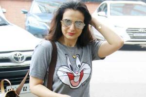 Ameesha Patel's knotted top is ideal for your next casual outing