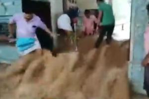 Floodwaters enter Mahanandiswara Swamy temple in Andhra Pradesh