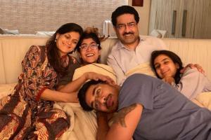 This picture of Ananya Birla with family will make your day