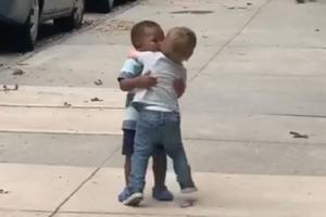 This viral video of 2 toddlers hugging is a fitting reply to racism