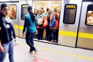 Supreme Court: Free rides to women will cause losses for Delhi Metro